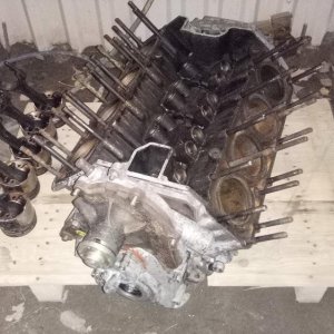 Галерея работ по очистке Пескоструйка, Покраска Минск Легковые авто, Запчасти пескоструем (фото 1/6)